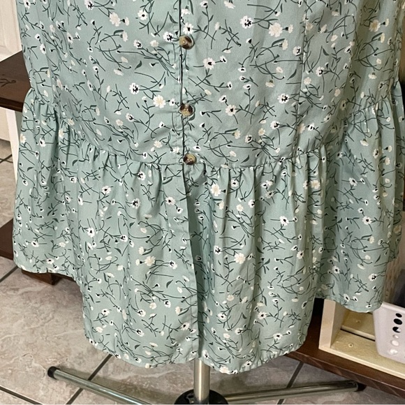 MPH Collection Button-Front Floral Midi Dress - Picture 8 of 14